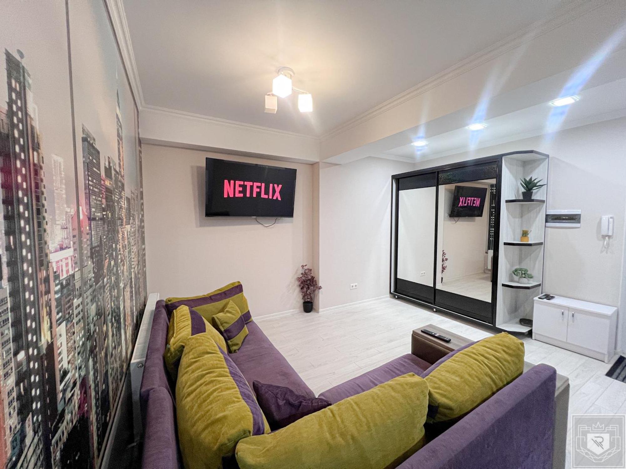Renthouse Deep Purple Appartement Chişinău